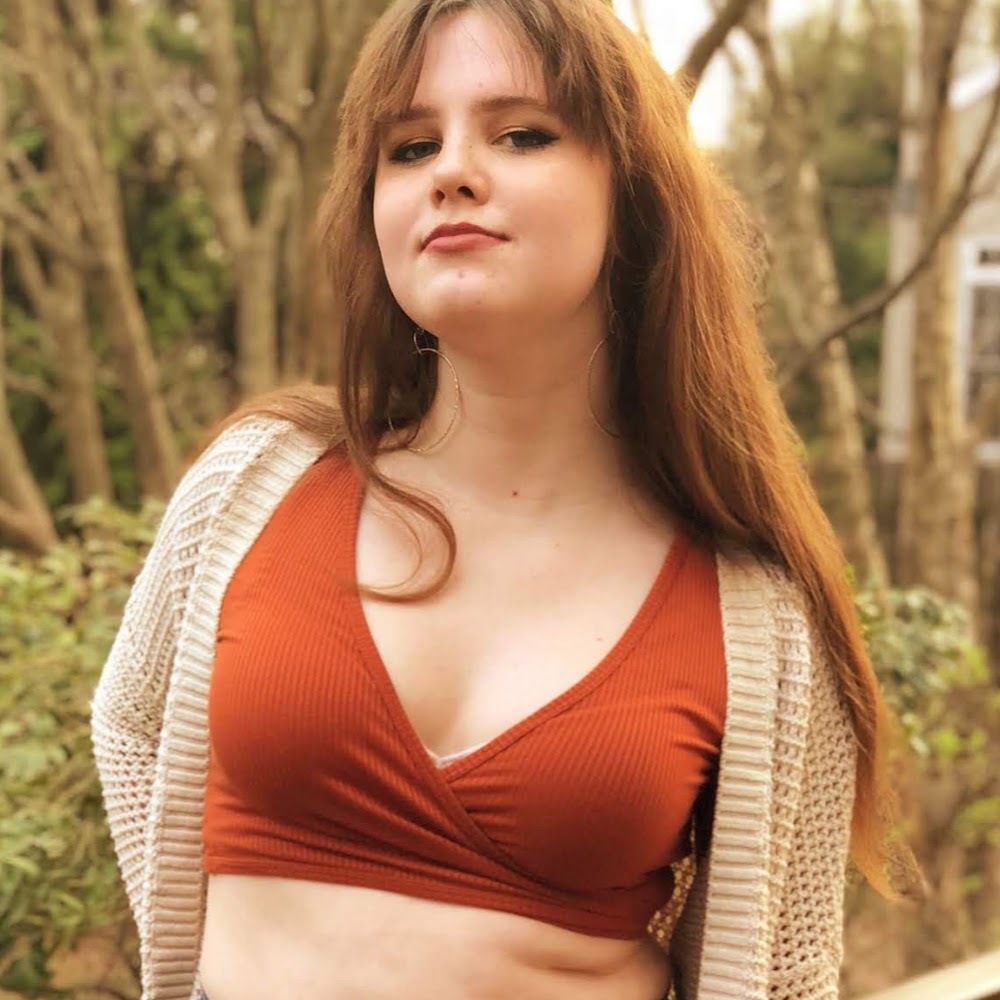 Meet your Posher, Kelly